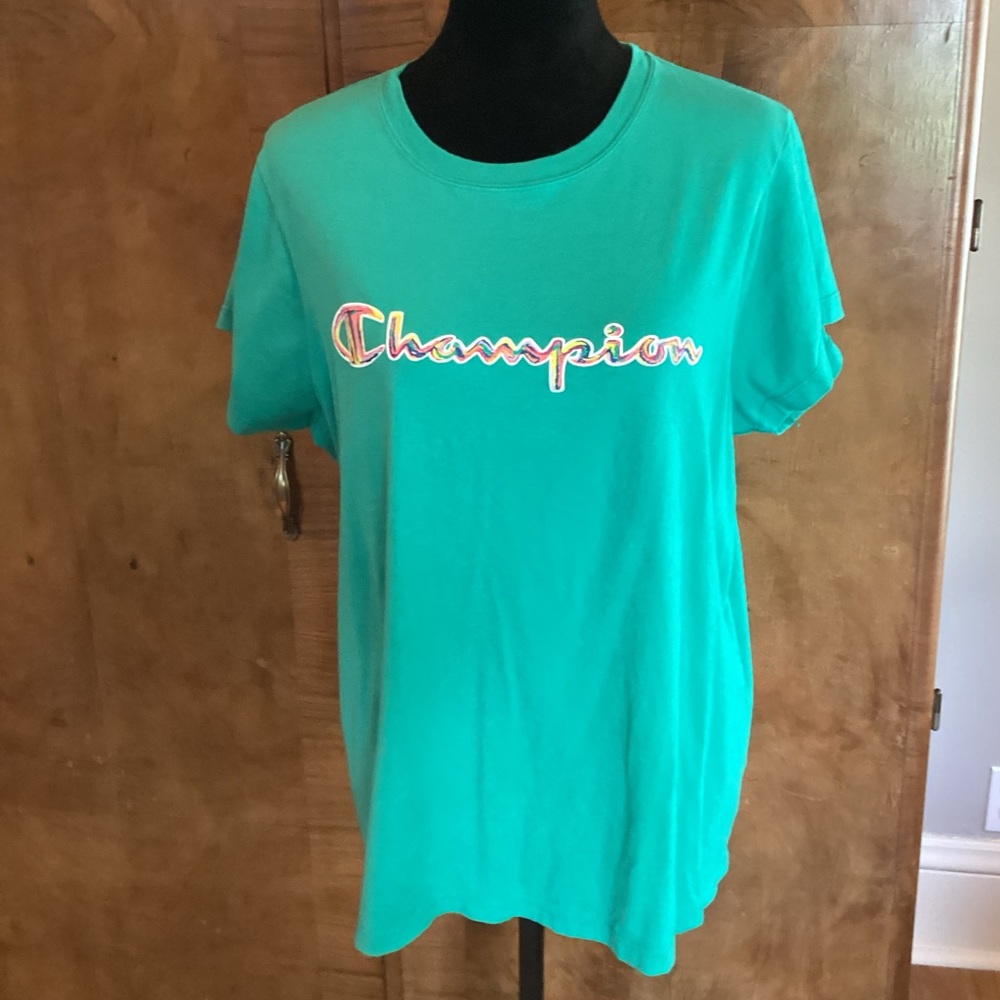 Champion Tee